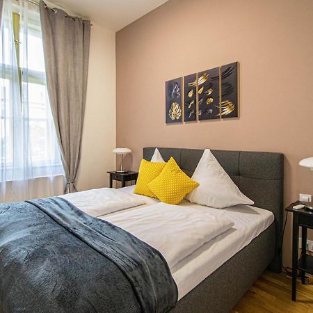 Stylish Apartment In Prague Best Gastronomic Area 外观 照片